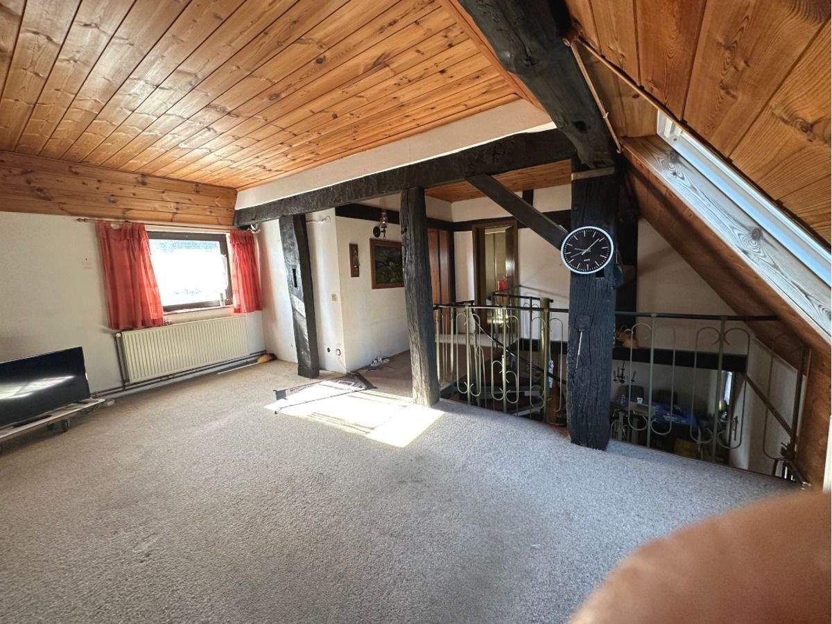 Immobilie in Berzhahn - Von IPC: Bauernhaus in Berzhahn, ideal für zwei Generationen - Bild 5