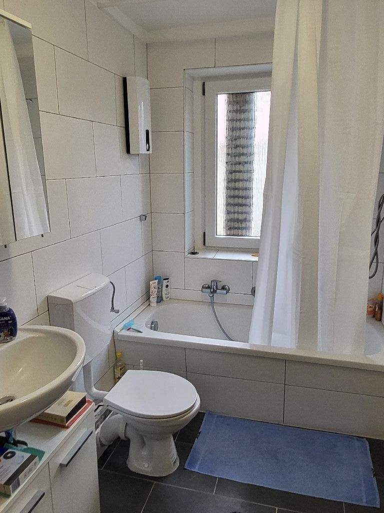 Immobilie in Korschenbroich - Voll vermietetes, solides Mehrfamilienhaus mit 6 Mietwohnungen in guter Wohnlage - Bild 6