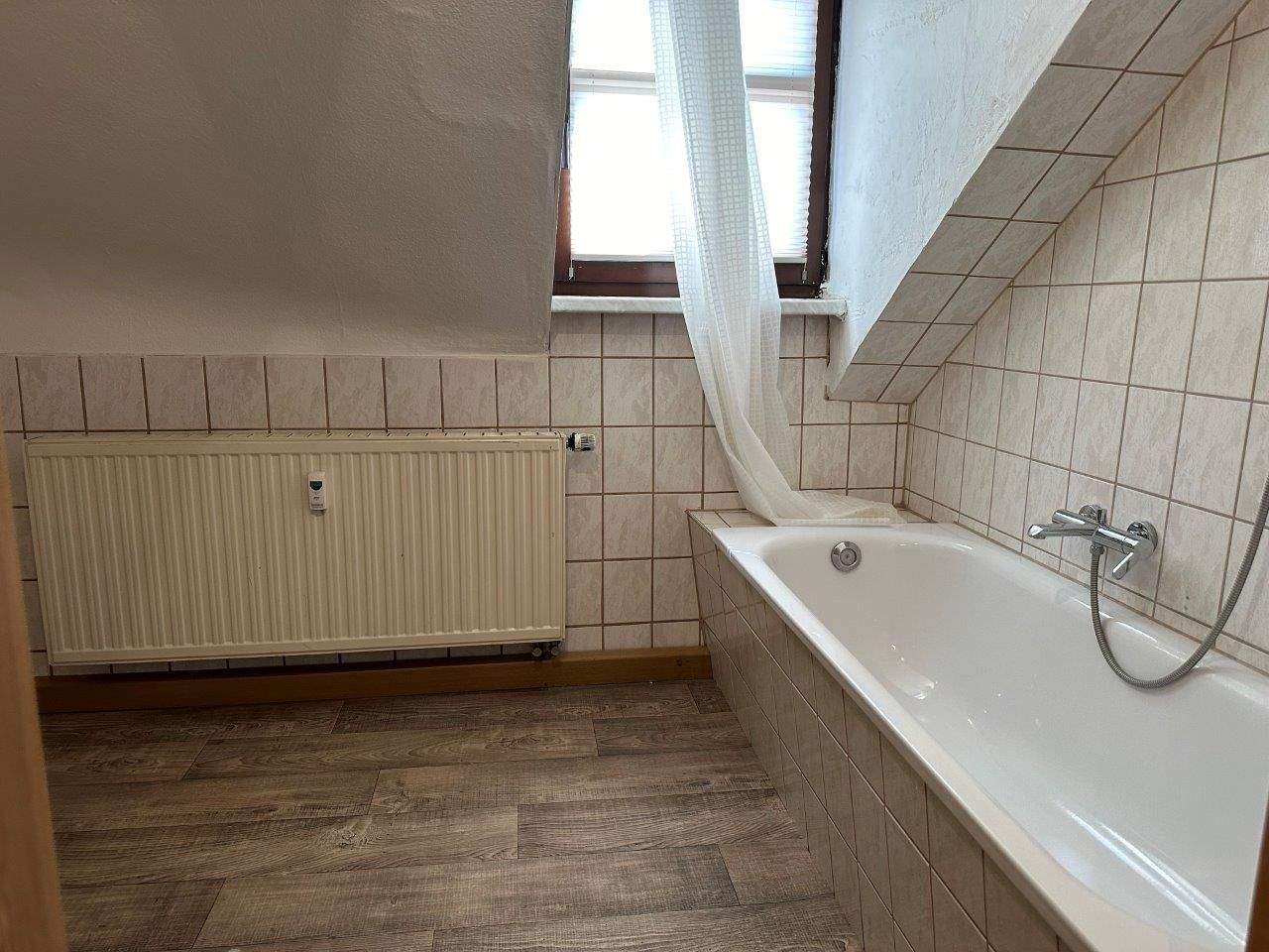 Immobilie in Arnstadt - Faktor 10,8 - Wohn- und Geschäftshaus im Zentrum von Arnstadt zu verkaufen - Bild 12