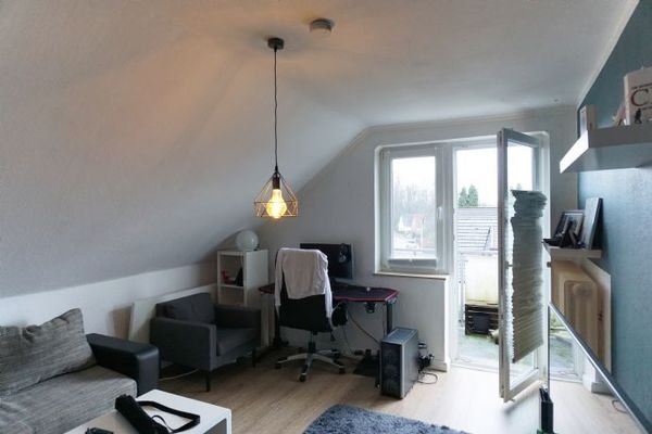 Wohn- und Schlafzimmer