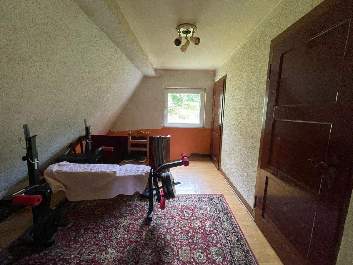 Immobilie in Dietzhölztal - Ewersbach: Charmantes Einfamilienhaus mit großem Garten - Bild 11