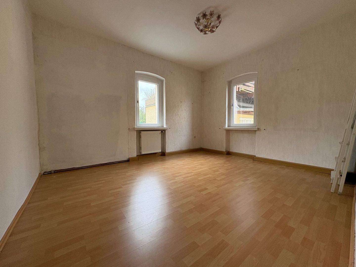 Immobilie in Freital - Ehemaliges 3-Fam.-Haus Nähe Freitaler Klinikum, aktuell zwei schönen Wohnungen sowie attraktive Gewerberäume - Bild 18