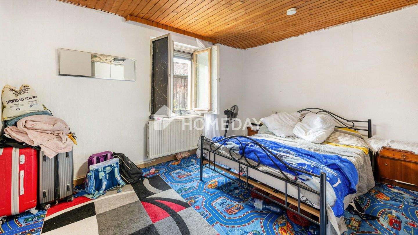 Immobilie in Nittendorf - Ein Haus mit Zukunft - solides ZFH in idyllischer Hanglage bei Regensburg - Bild 9