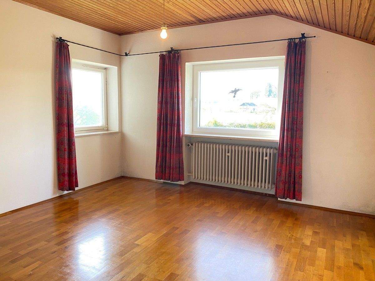 Immobilie in Rimsting - Prien am Chiemsee: Älteres EFH m. ca. 1.650 m2 Grund in herrlicher Randlage m. Berg- u. Seeblick! - Bild 17