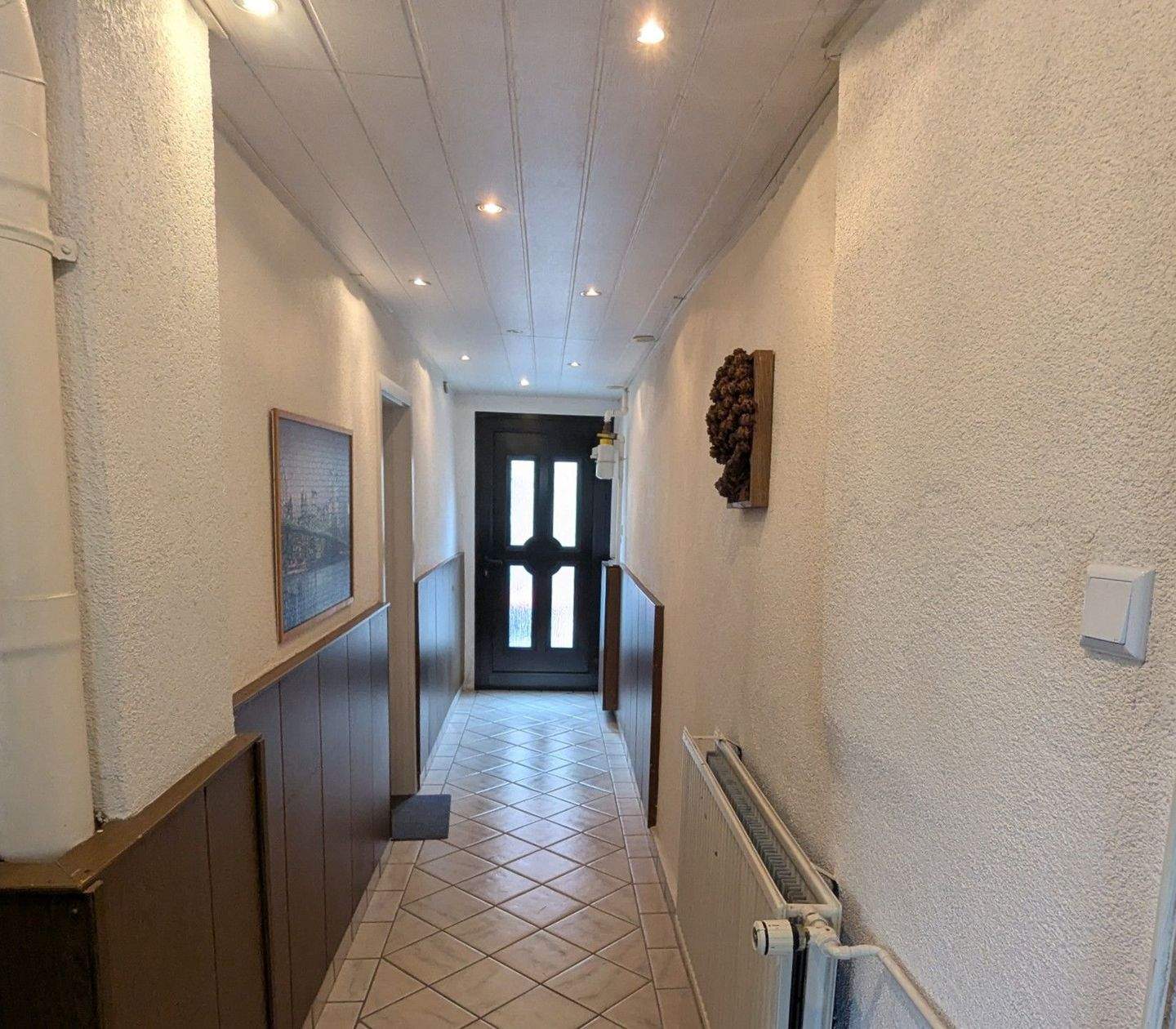 Immobilie in Eisenberg - Gemütliches Einfamilienhaus mit großzügiger Terrasse und Ausbaupotential im Dachgeschoss. - Bild 12