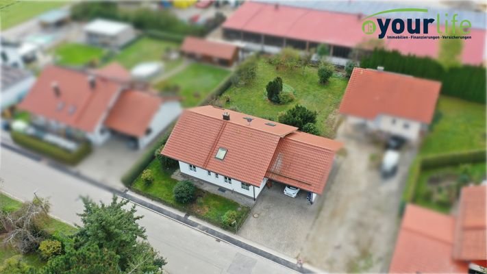Einfamilienhaus_Luftbild1.jpg