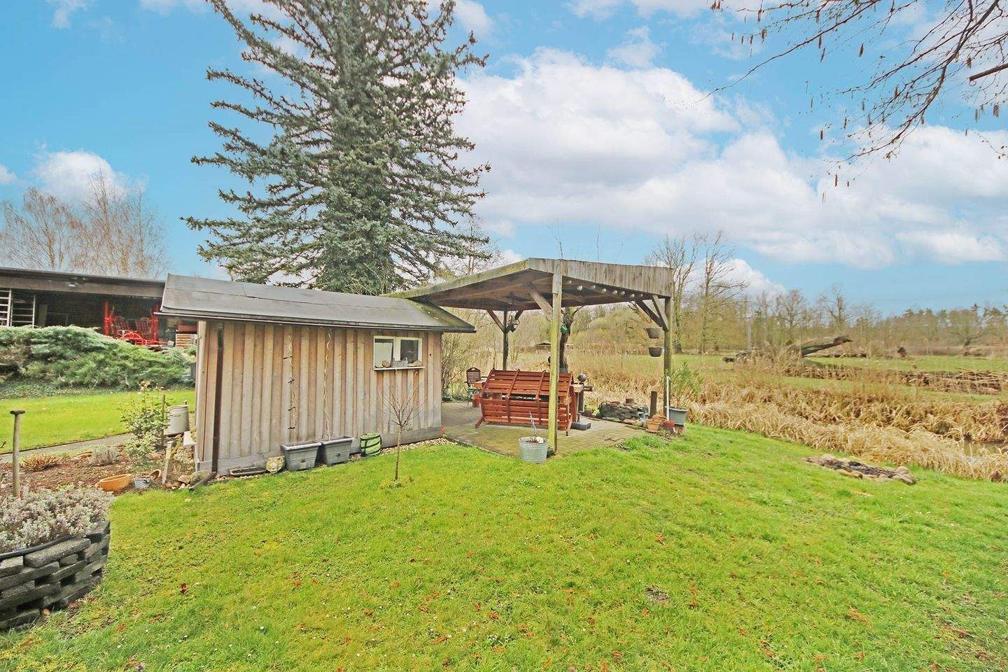 Immobilie in Jessen (Elster) - Mehrfamilienhaus mit 3 Wohnungen und großem Werkstattgebäude in Jessen (Elster) OT Holzdorf - Bild 12