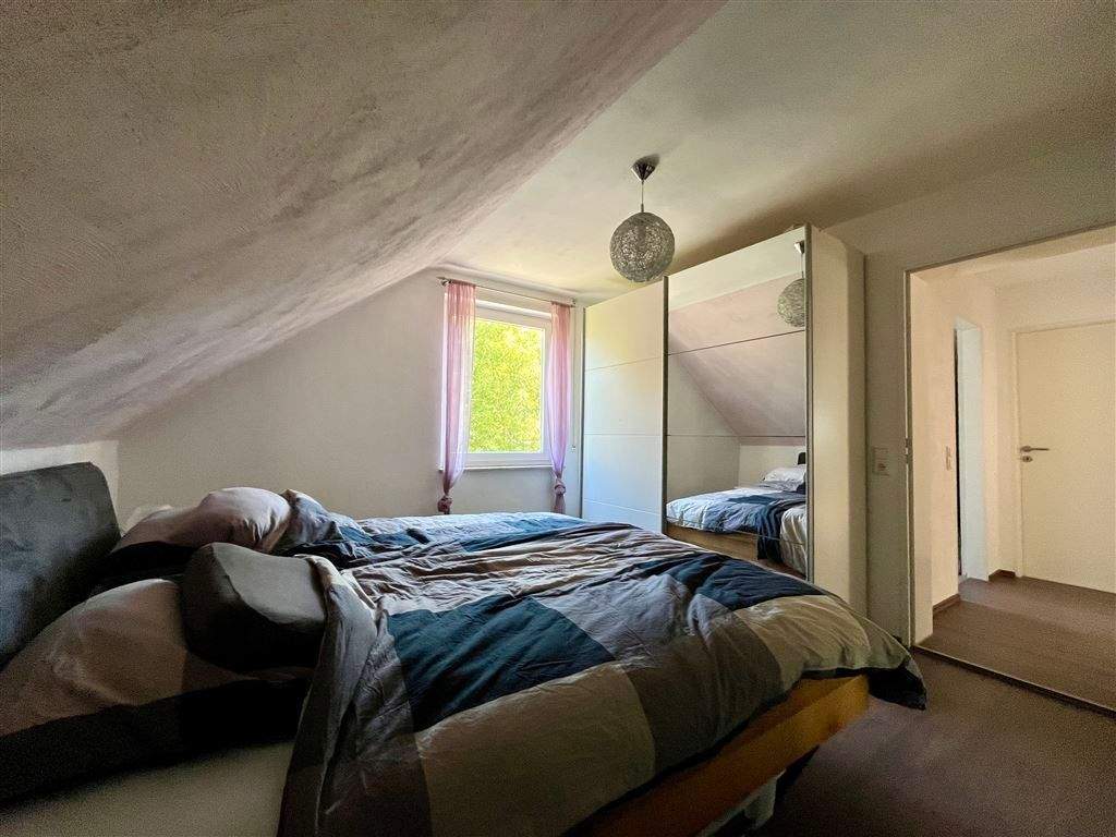 Immobilie in Blaubeuren - Kapitalanlage in Blaubeuren: Lichtdurchflutete 3-Zimmer-Dachgeschosswohnung in ruhiger Lage - Bild 11