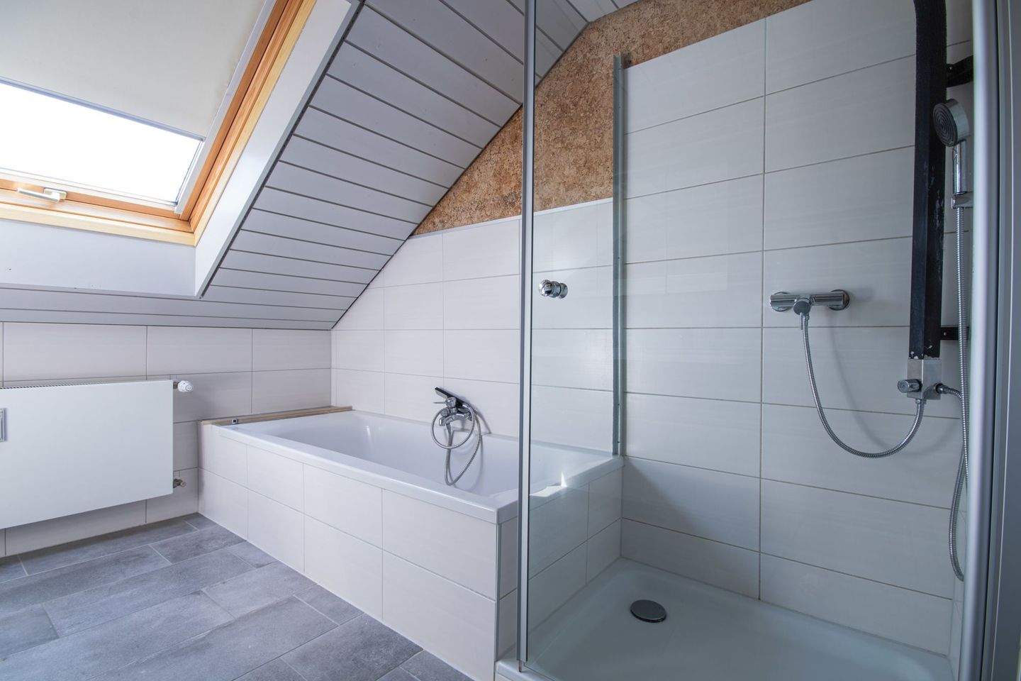 Immobilie in Lauchringen - 3,5-Zimmer Dachwohnung mit Klimaanlage - Sofort bezugsfrei in Lauchringen - Bild 10