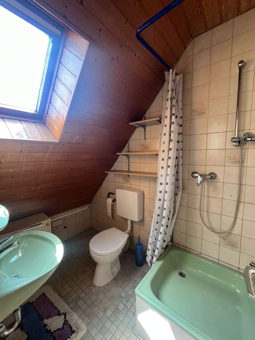 Immobilie in Efringen-Kirchen - Gepflegtes Bauernhaus in Egringen bietet massig Platz und noch mehr Möglichkeiten - Bild 26