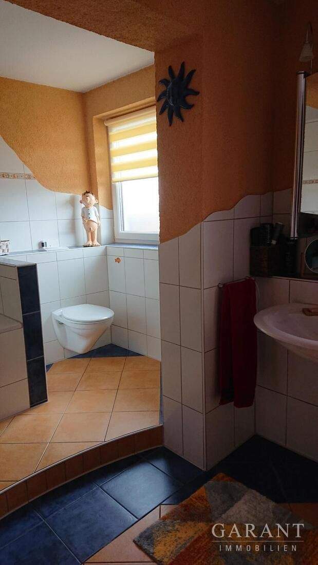 Immobilie in Hirrlingen - Generationenwohnen mit Gewerbeanteil - Bild 5