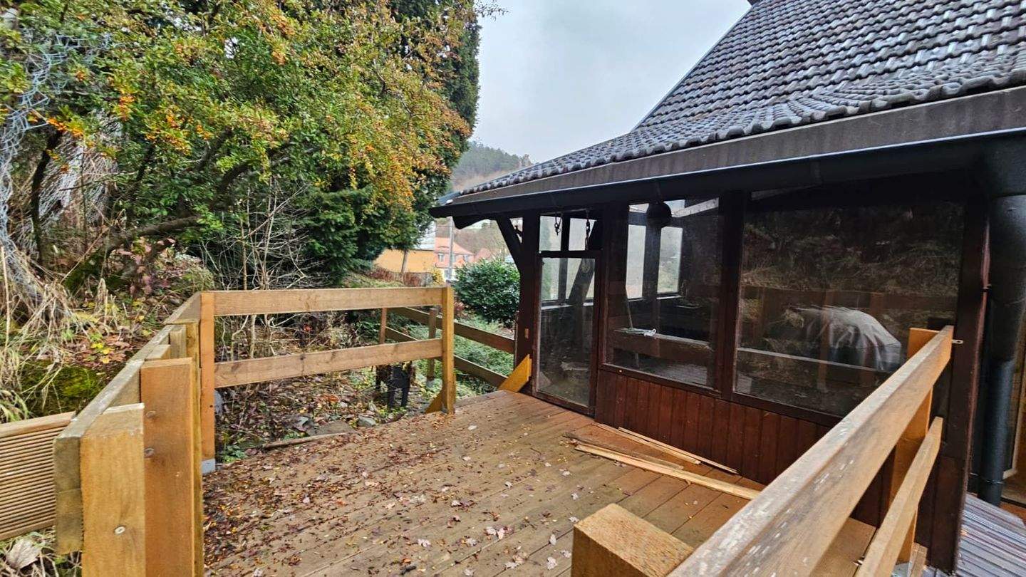 Immobilie in Frankenblick - Liebevoll gestaltete Doppelhaushälfte mit Einliegerwohnung in der Gemeinde Frankenblick OT Rauenstein - Bild 2