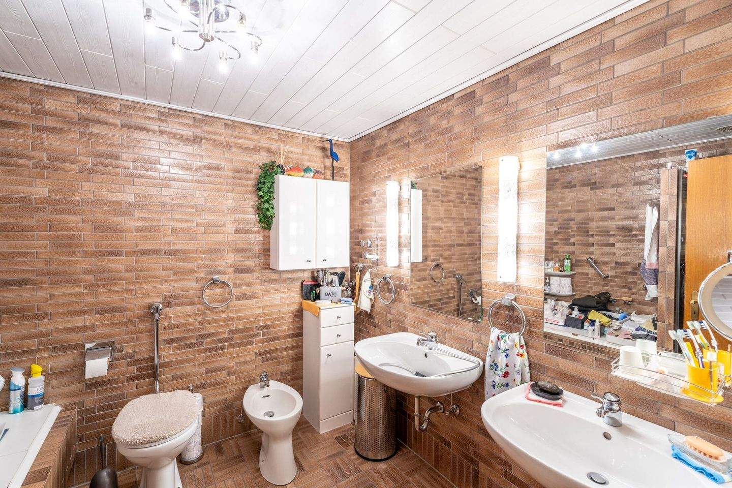 Immobilie in Hellenthal - Einzigartiges Anwesen - großzügiges Wohn- & Geschäftshaus in Hellenthal. *provisionsfrei* - Bild 49