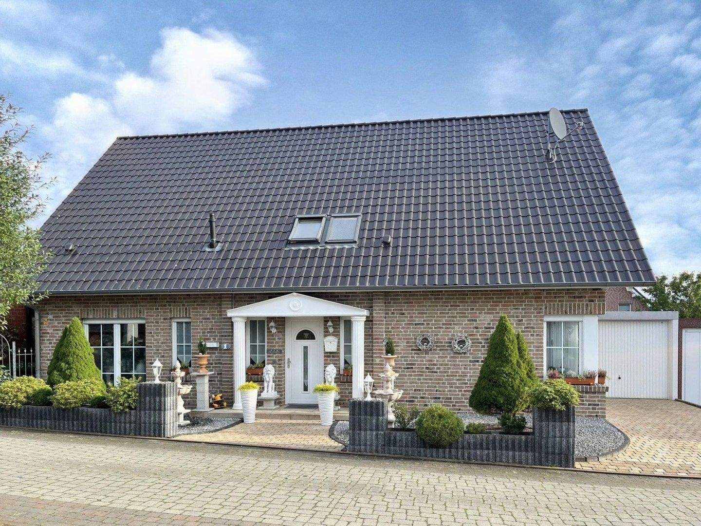 Immobilie in Olfen - Einfamilienhaus oder Wohnhaus mit Einliegerwohnung - Sie entscheiden! - Bild 1