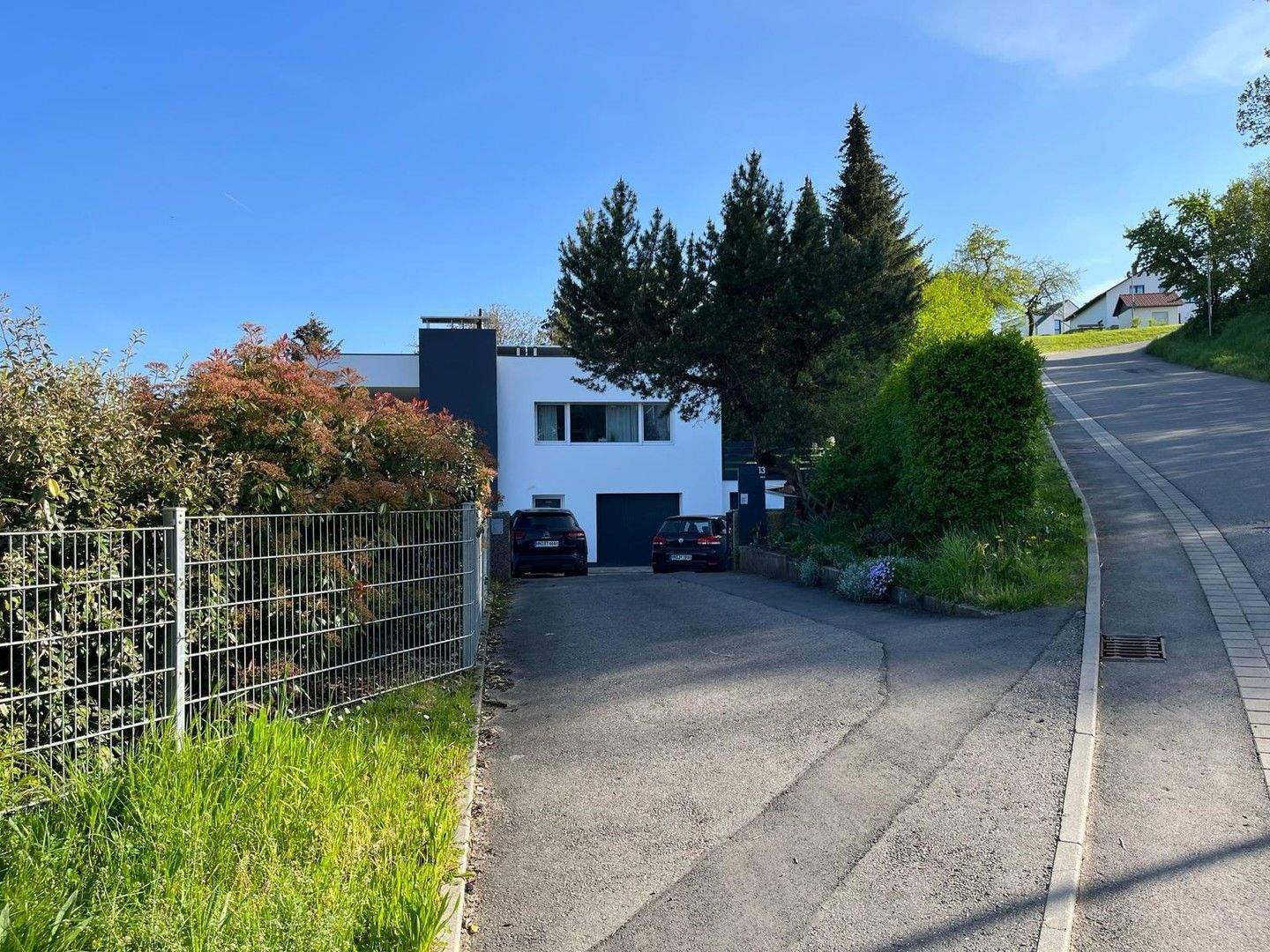 Immobilie in Herbolzheim - Provisionsfrei, 1-2 Familienhaus mit Weitblick und großem Garten - Bild 1