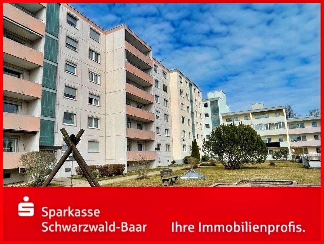 Immobilie in St. Georgen im Schwarzwald - Vermietete 4,5-Zimmer-Wohnung mit TG-Stellplatz - Bild 0