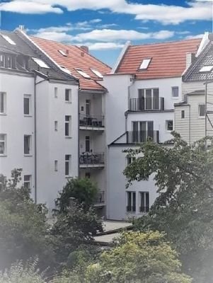 Hofseite - Balkone