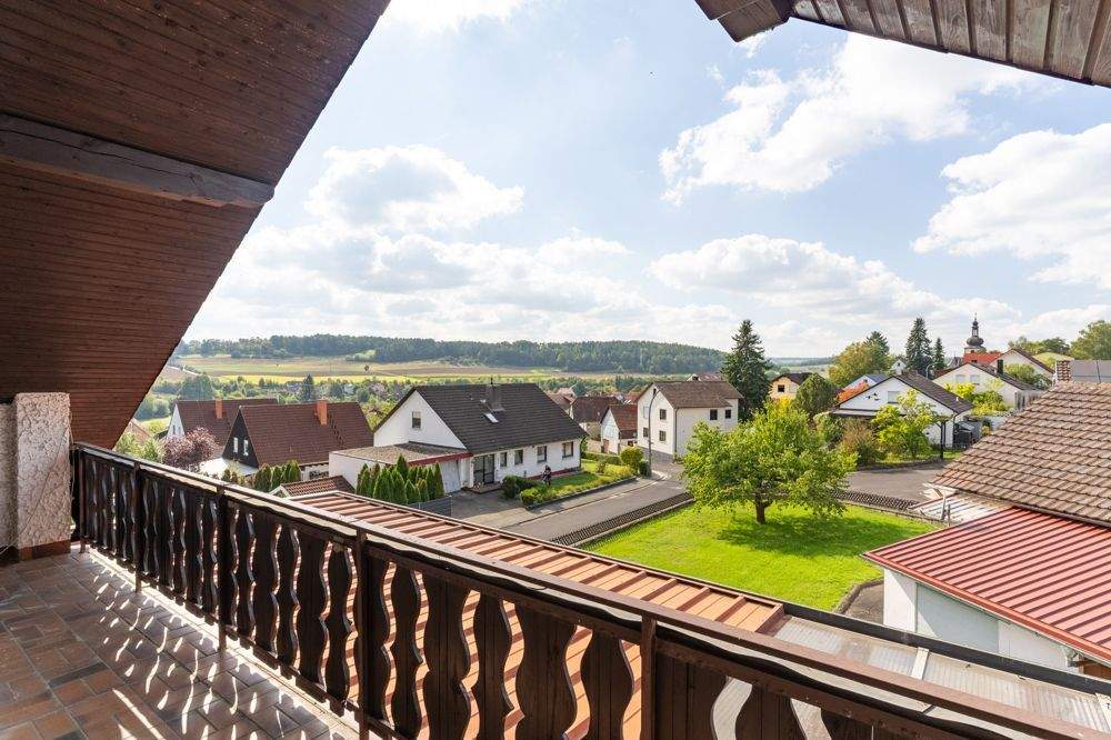 Immobilie in Karbach - Bezugsfreies Einfamilienhaus mit Einliegerwohnung und großem Grundstück! - Bild 16