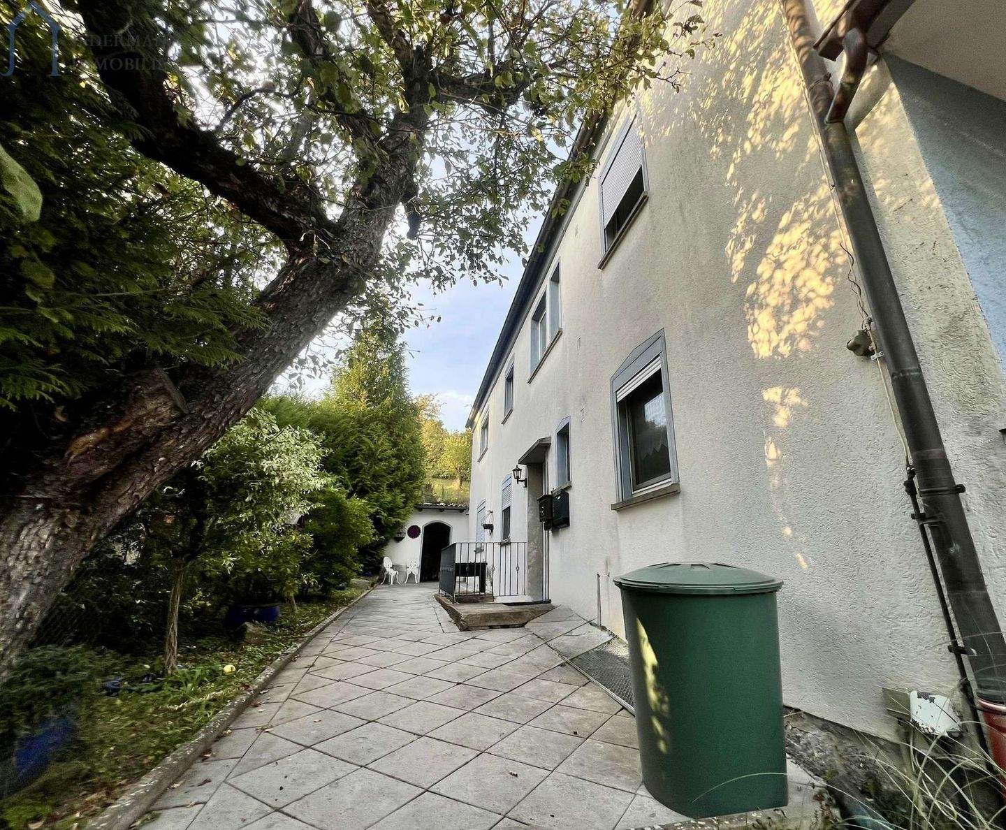 Immobilie in Gerbrunn - Ein Zuhause für Generationen - Mehrfamilienhaus zu verkaufen! - Bild 16