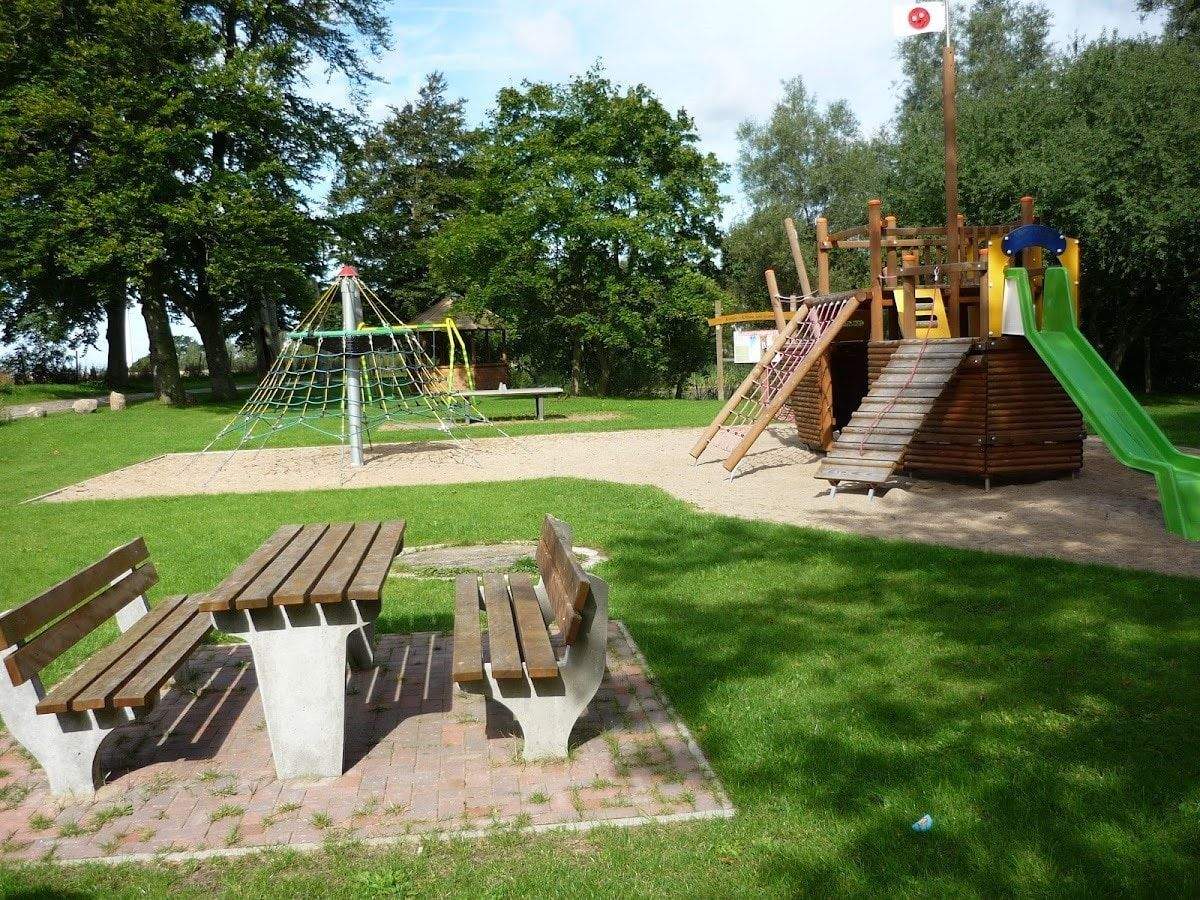 Immobilie in Bastorf - Schlossflair & Strandnähe vereint - stilvolles 2-Zi-Appartement nahe Kühlungsborn & Rerik! - Bild 29