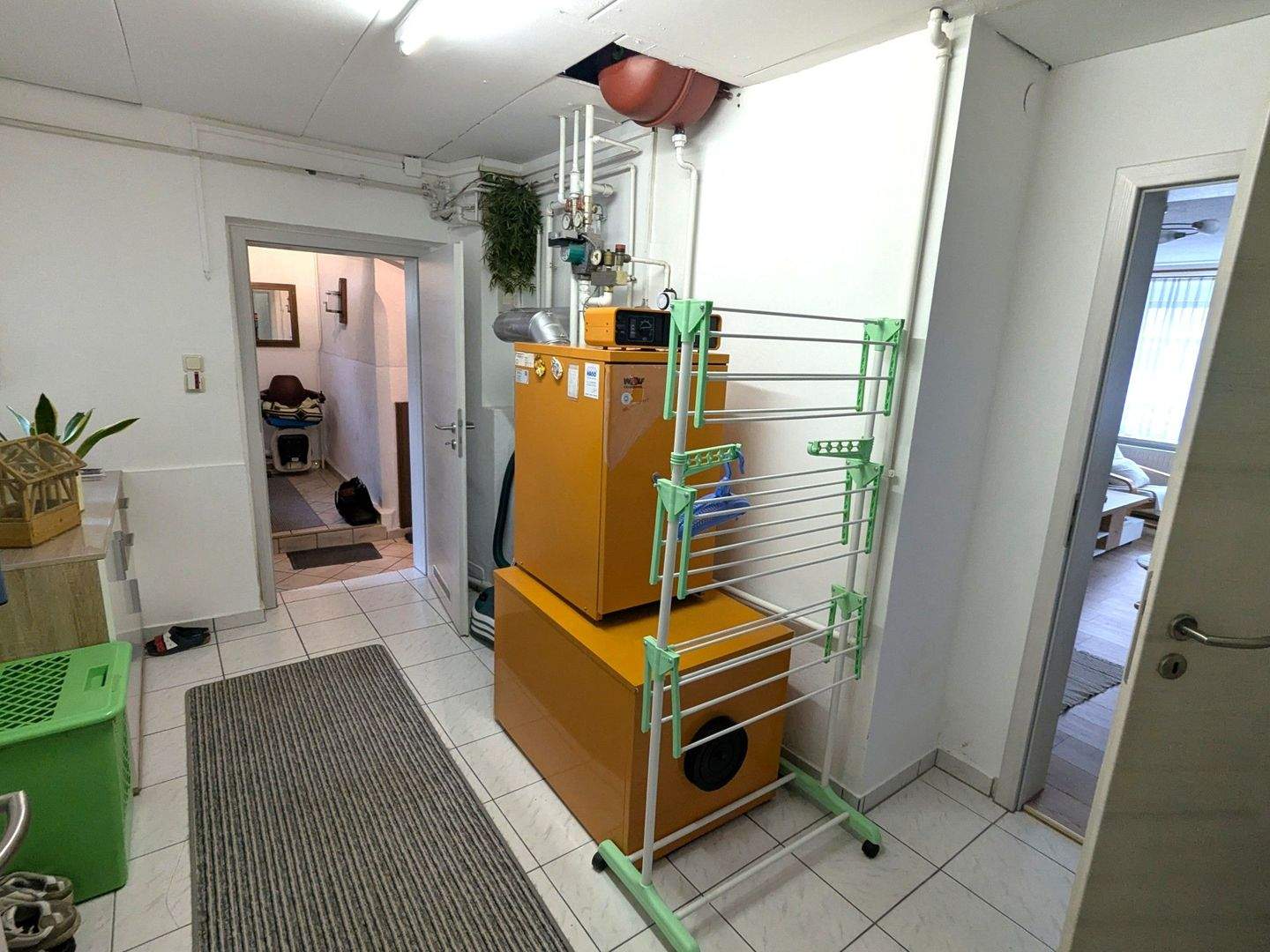 Immobilie in Eisenberg - Gemütliches Einfamilienhaus mit großzügiger Terrasse und Ausbaupotential im Dachgeschoss. - Bild 10