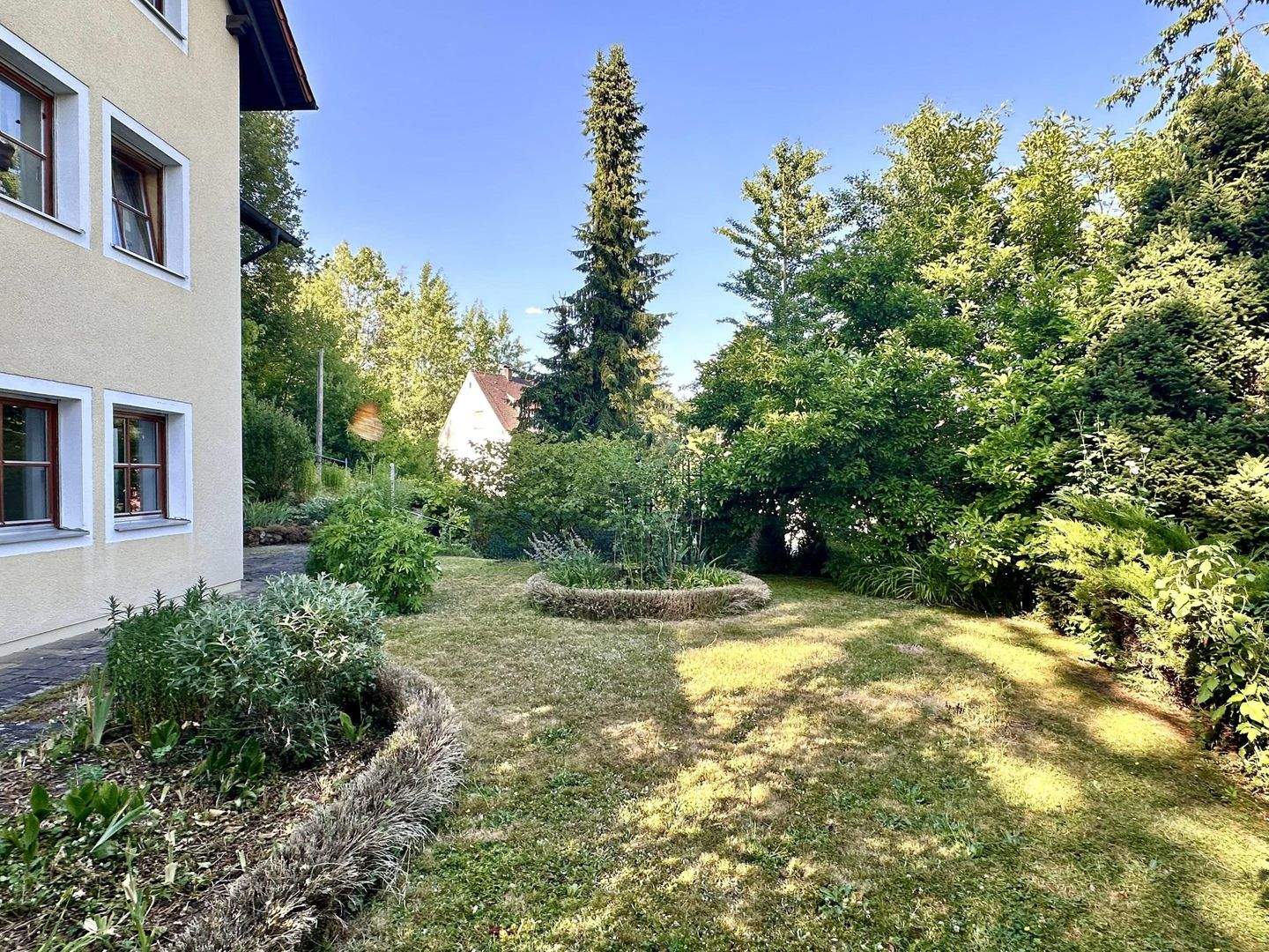 Immobilie in Neukirchen bei Sulzbach-Rosenberg - Das Haus für die große Familie! Einfamilienhaus mit Einliegerwohnung in Neukirchen b. Su,-Ro. - Bild 5