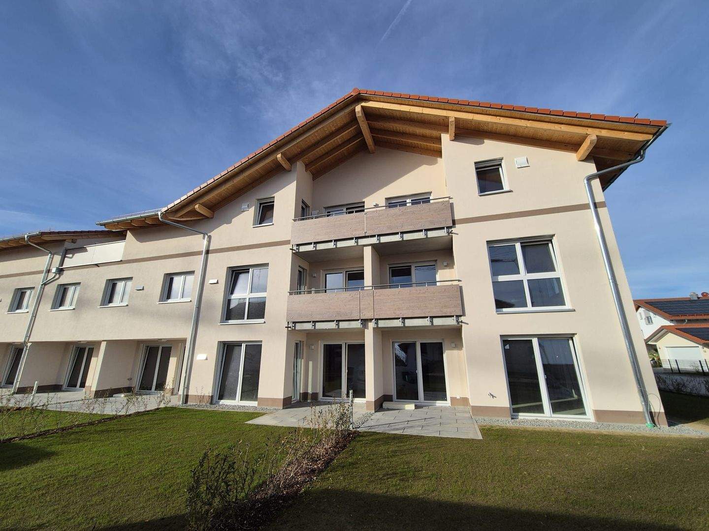 Immobilie in Feichten an der Alz - PROVISIONSFREI - Neubauwohnungen im Vierseithof Mankham: Whg. 17 - 2-Zi-Wohnung vor Alpen und Chiemsee - Bild 1