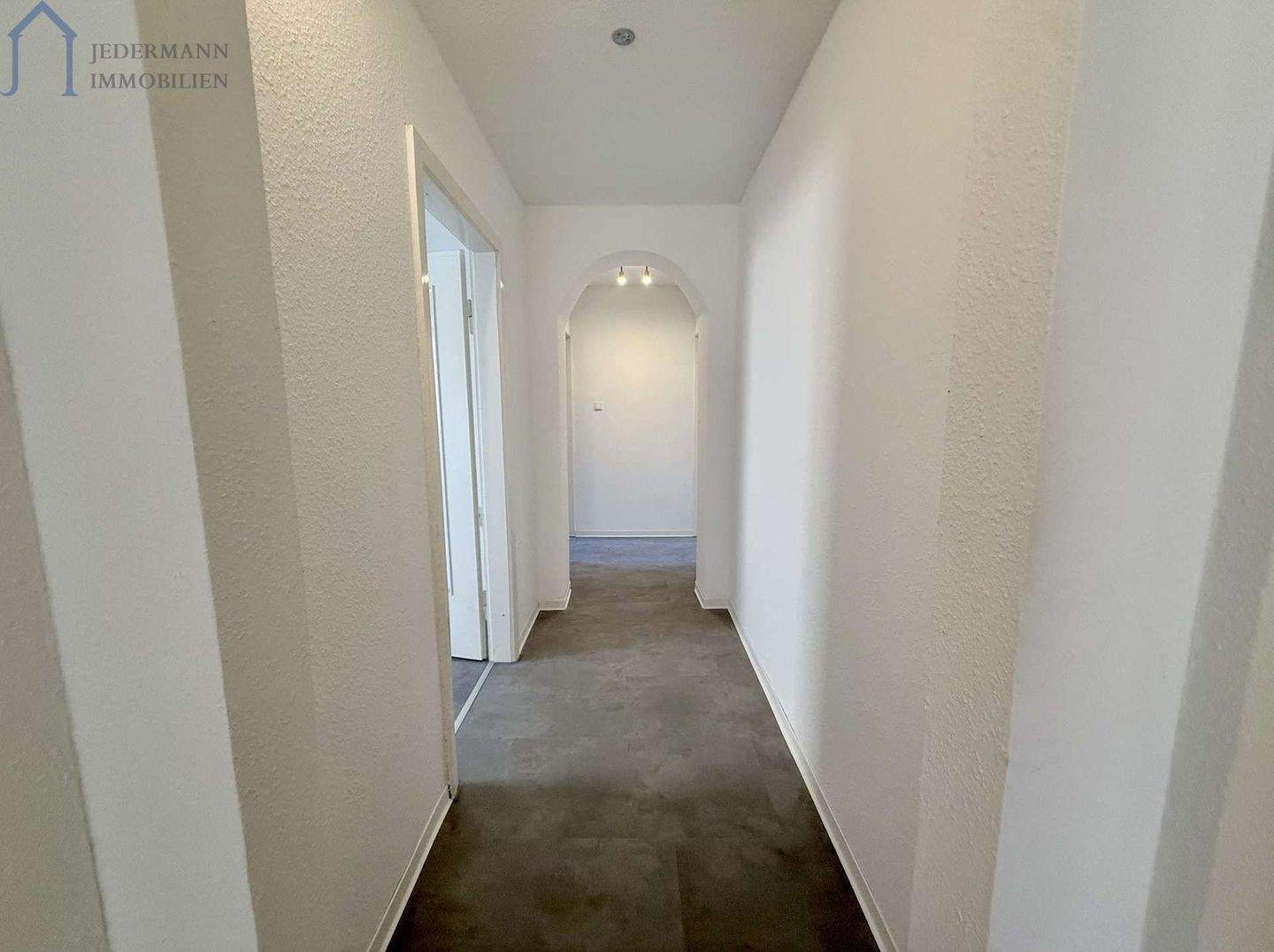 Immobilie in Gerbrunn - Ein Zuhause für Generationen - Mehrfamilienhaus zu verkaufen! - Bild 4