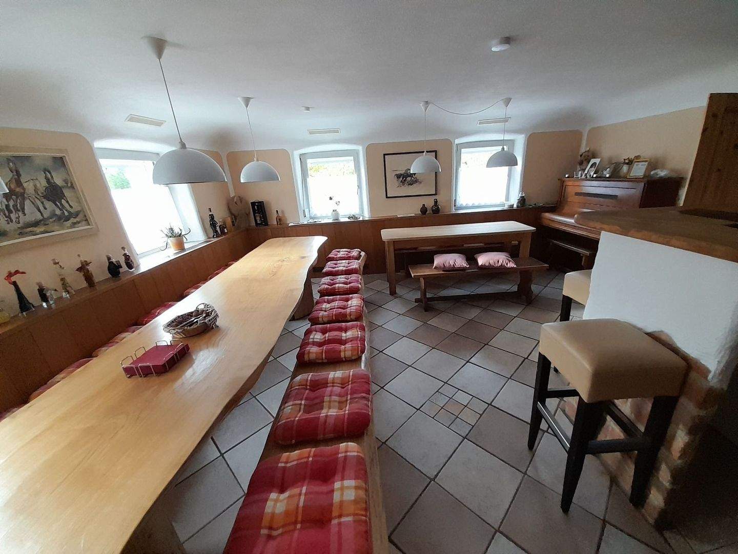 Immobilie in Witzmannsberg - Gepflegtes Reiteranwesen m. Pension/Wohnhaus u. 18.700 qm, idyllischer ruhiger Lage im oberen Ilztal - Bild 19