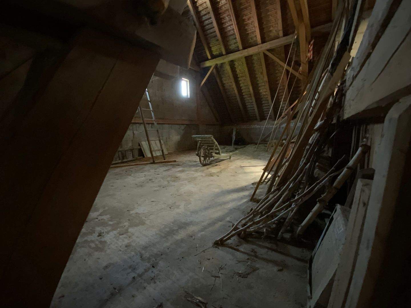 Immobilie in Meinheim - Ehemalige Hofstelle - viel Platz für Ihre Ideen! - Bild 19