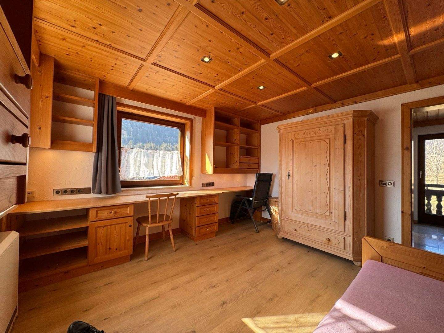 Immobilie in Schleching - Teilerneuerte Süd-West-Haushälfte mit Doppelgarage in stiller Randlage - Bild 20