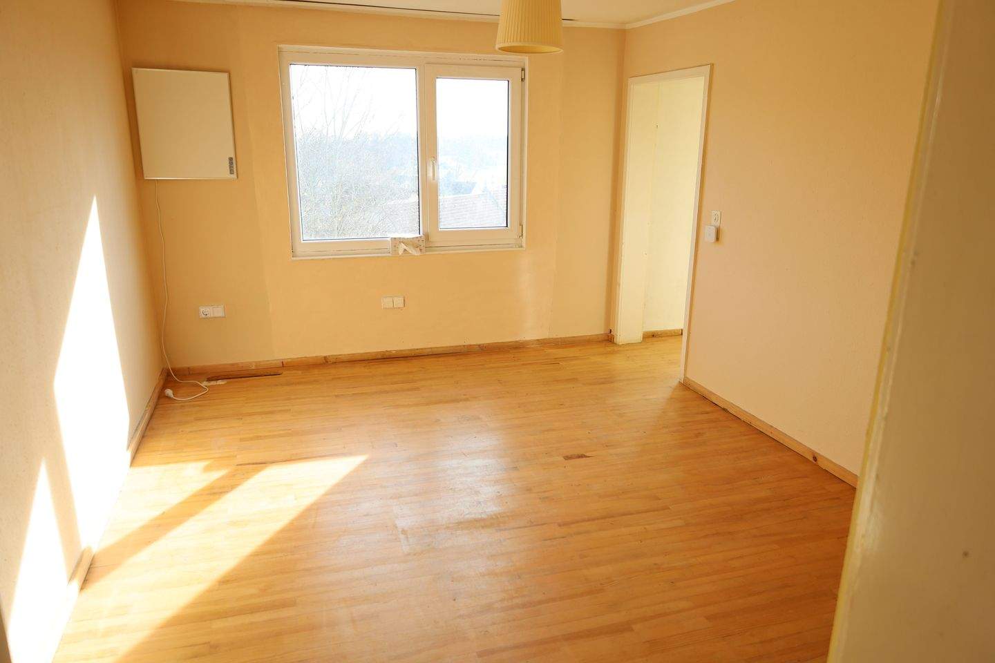 Immobilie in Schwenningen - CHARMANTES (FERIENHAUS-) HÄUSLE: im romantischen Schwenningen - Bild 13