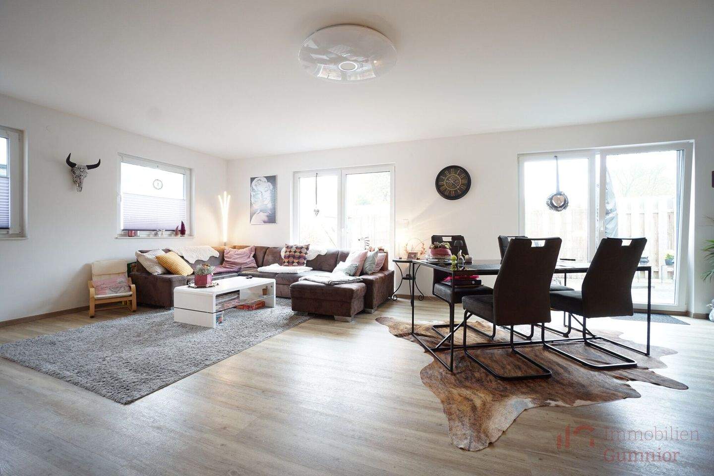 Immobilie in Lünne - IMMOBILIEN GUMNIOR präsentiert: barrierefreie, moderne 3- Zimmer-Erdgeschosswohnung mit PKW Stellplatz - Bild 0