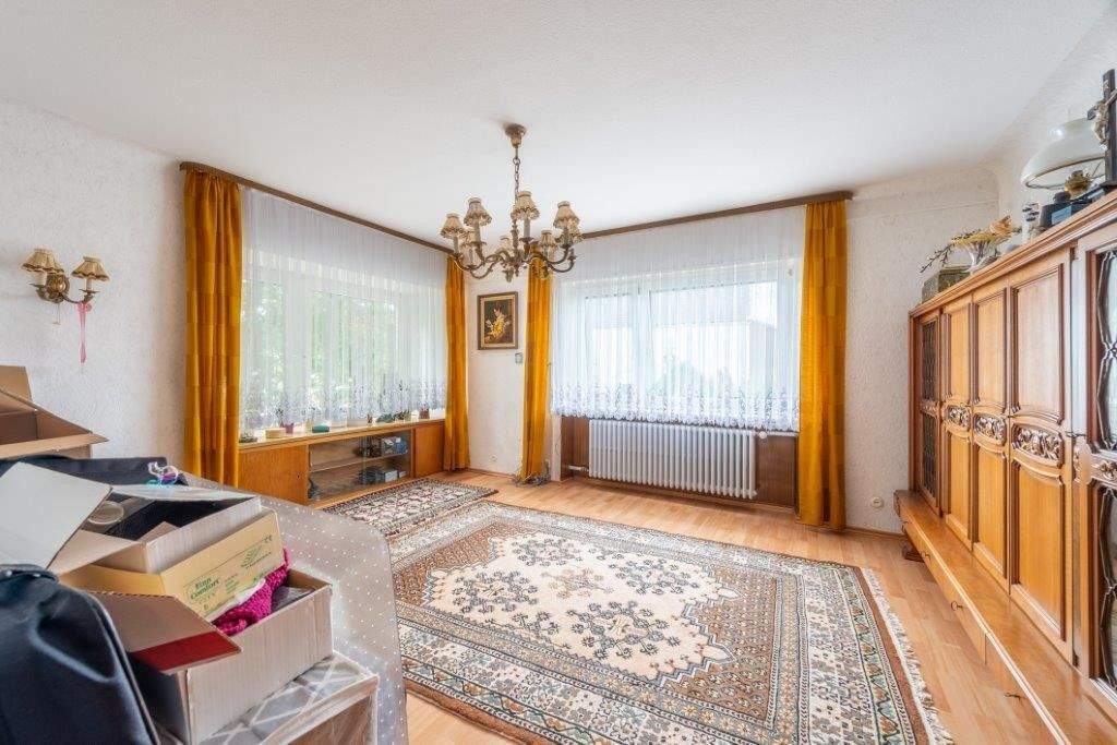 Immobilie in Losheim am See - Die Schachenstraße 14 in Losheim am See kann zum 3-Familienhaus für Sanierer und Pferdefans werden - Bild 10