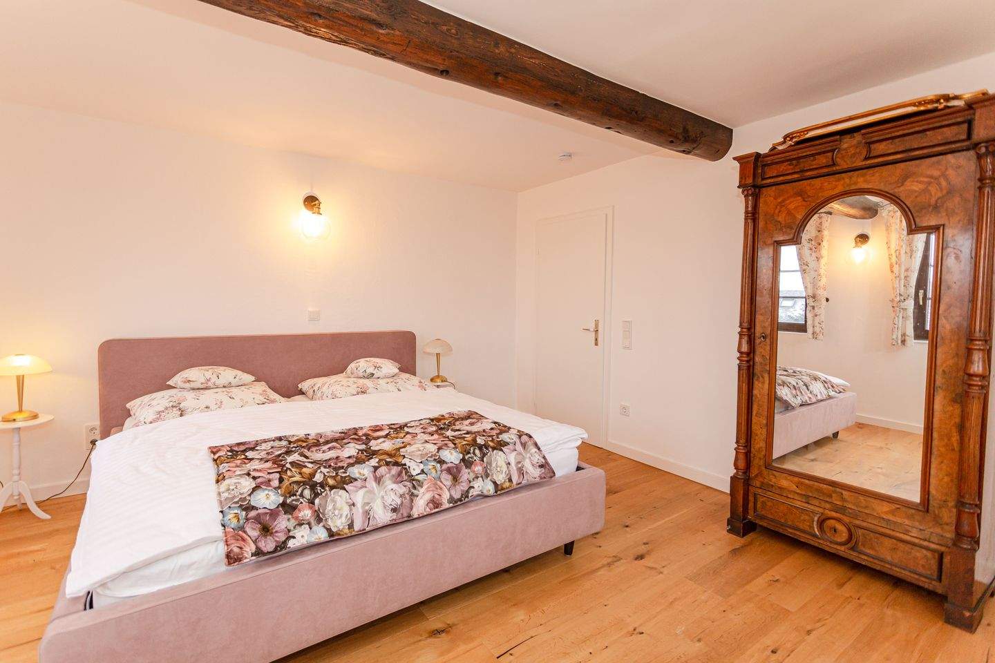 Immobilie in Mastershausen - Charmantes und modernisiertes Familienhaus mit Garge und Garten in Mastershausen, Nähe Kastellaun - Bild 13