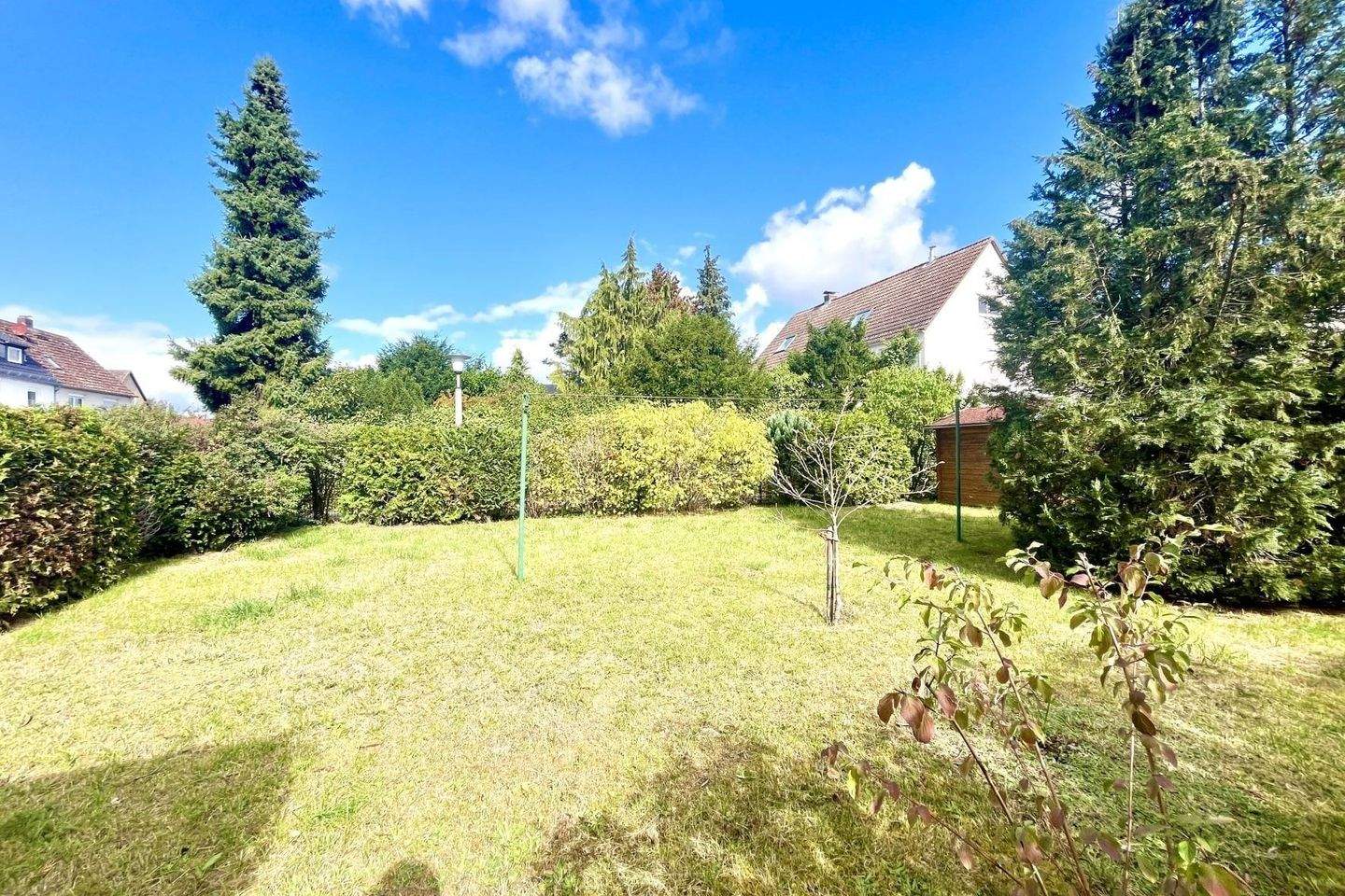 Immobilie in Wolfsburg - Vielseitiges Reihenendhaus mit Garten und Carport im Hellwinkel - Bild 7