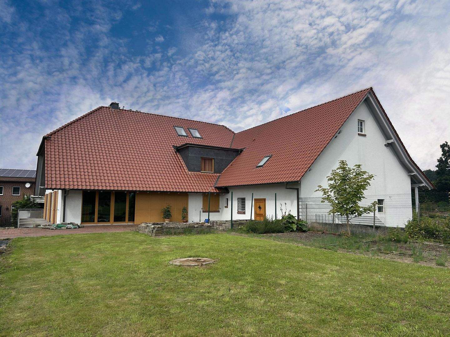 Immobilie in Preußisch Oldendorf - Schönes Landhaus! Großzügiges Anwesen für Tier- und Pferdehaltung! - Bild 3