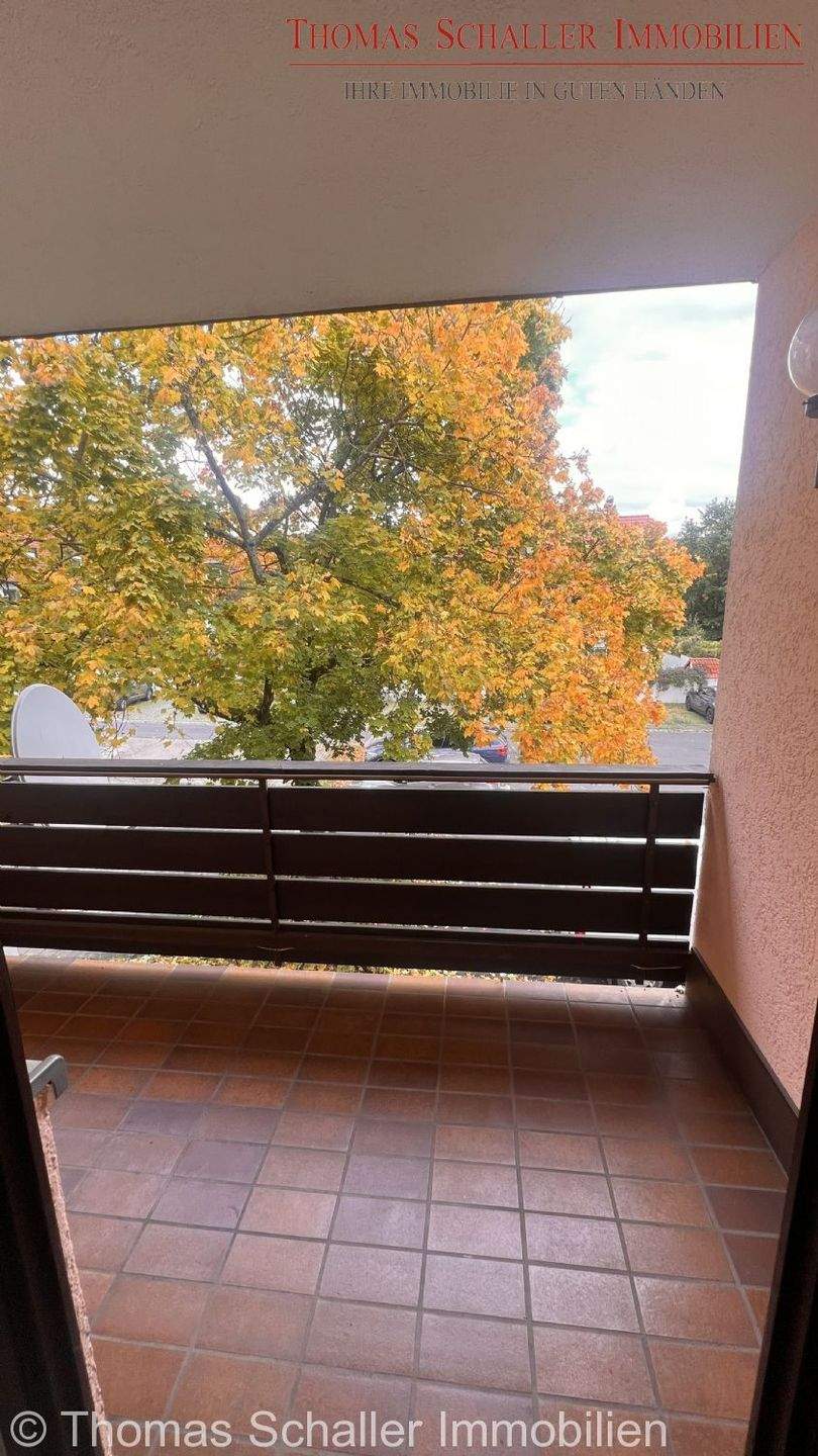 Immobilie in Hemhofen - Schöne 2-Zimmer-Wohnung in Hemhofen bei Erlangen - Großer Wohnraum mit Studiocharakter - Bild 16