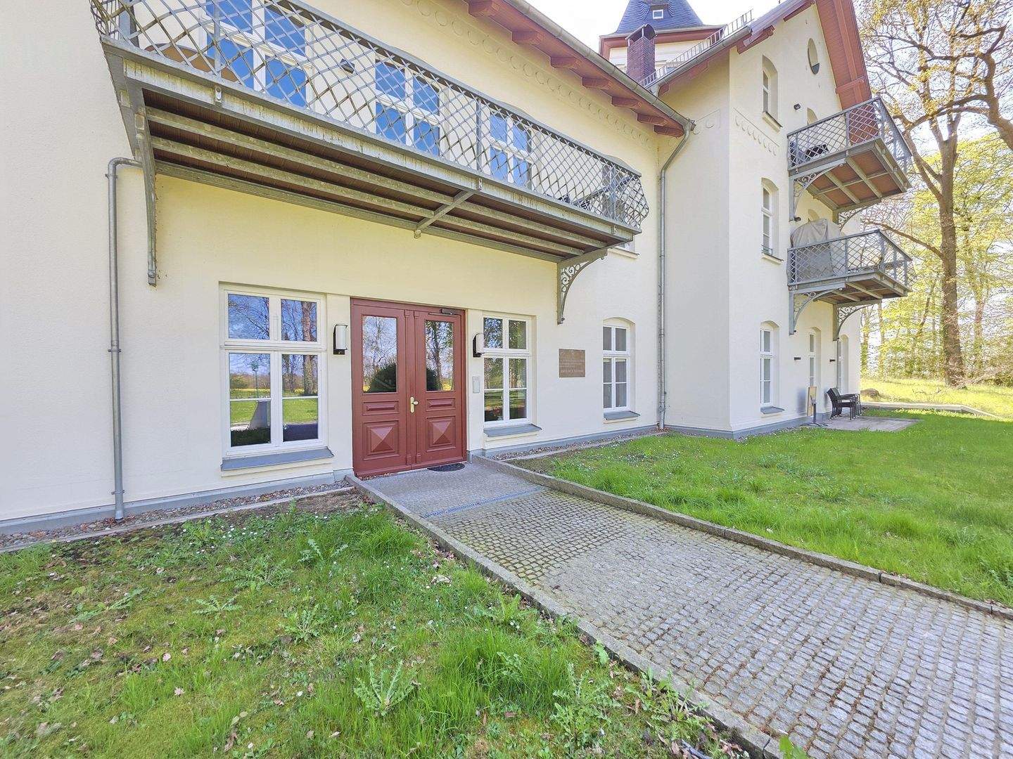 Immobilie in Bastorf - Schlossflair & Strandnähe vereint - stilvolles 2-Zi-Appartement nahe Kühlungsborn & Rerik! - Bild 5