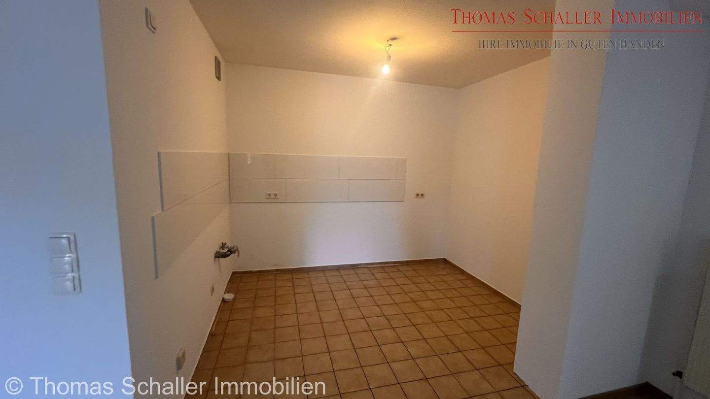Immobilie in Hemhofen - Schöne 2-Zimmer-Wohnung in Hemhofen bei Erlangen - Großer Wohnraum mit Studiocharakter - Bild 11