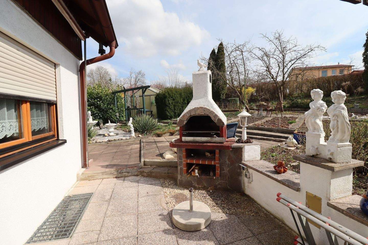 Immobilie in Unterschwaningen - Wohnhaus mit schönem Garten in 91743 Unterschwaningen - Bild 7