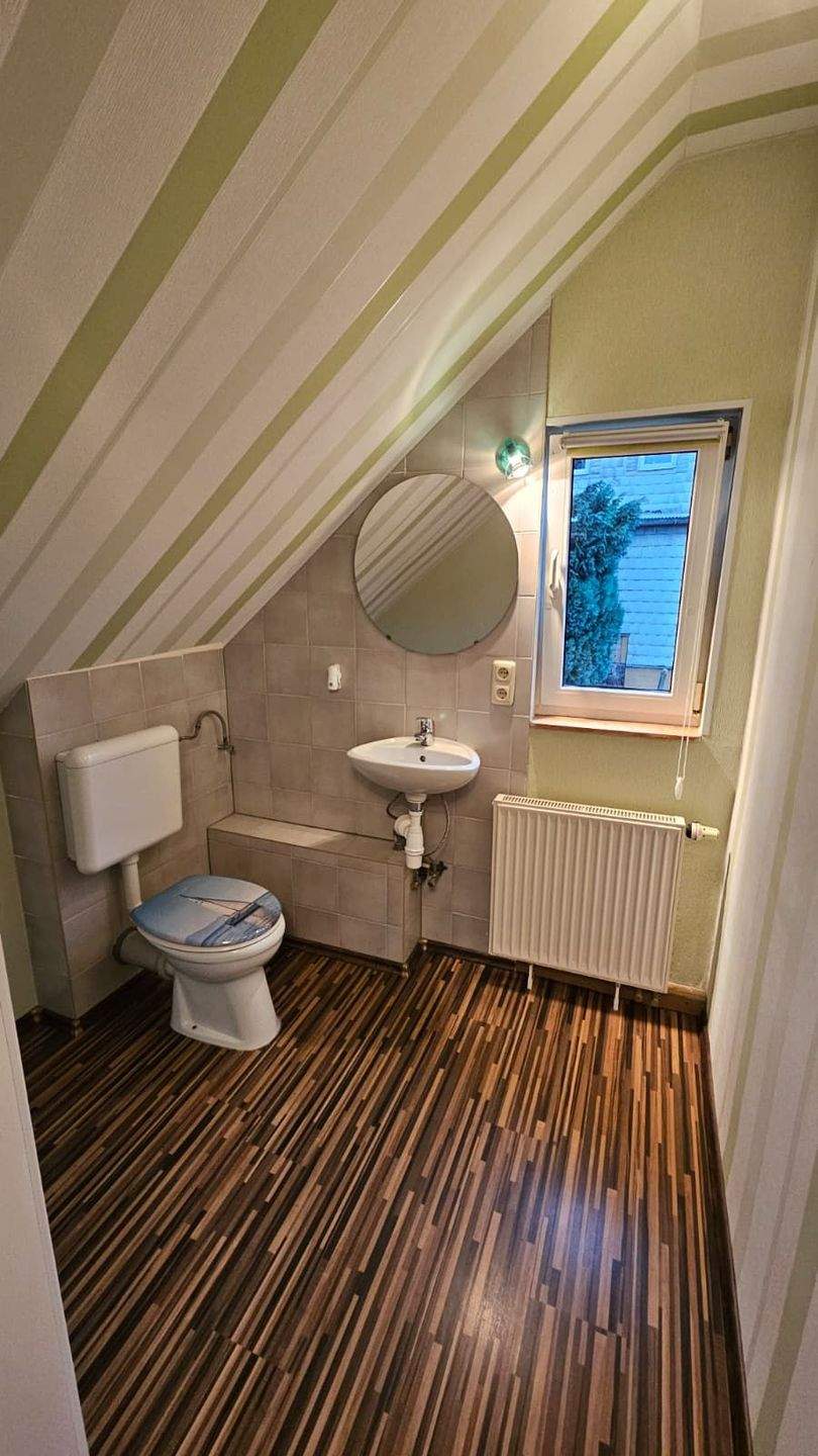 Immobilie in Frankenblick - Liebevoll gestaltete Doppelhaushälfte mit Einliegerwohnung in der Gemeinde Frankenblick OT Rauenstein - Bild 14