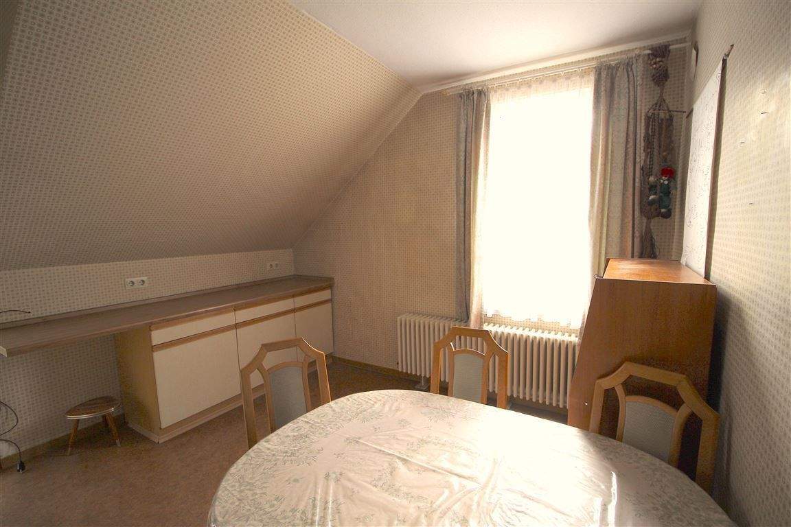 Immobilie in Adelebsen - Ein- bis Zweifamilien Fachwerkhaus mit Bauerwartungsland in Barterode - Bild 24