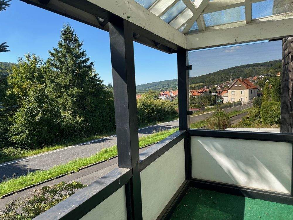 Immobilie in Helsa - Attraktives Einfamilienhaus mit Einliegerwohnung , Garage und Wintergarten in ruhiger Lage von Helsa - Bild 12