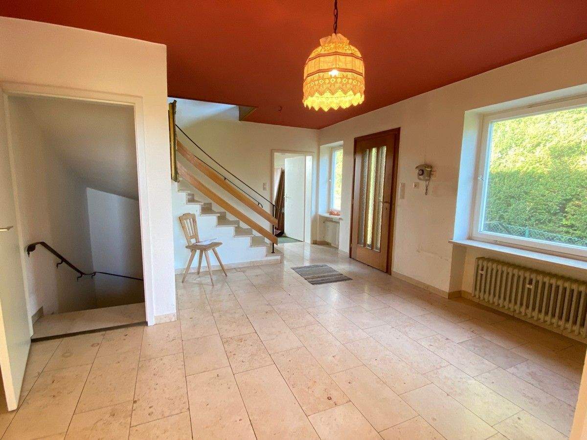 Immobilie in Rimsting - Prien am Chiemsee: Älteres EFH m. ca. 1.650 m2 Grund in herrlicher Randlage m. Berg- u. Seeblick! - Bild 14