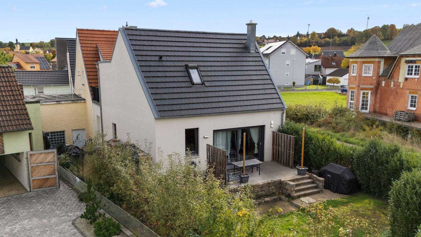 Immobilie in Viereth-Trunstadt - Anbau aus 2014! Zweifamilienhaus mit flexiblen Nutzungsmöglichkeiten und toller Aufteilung - Bild 7