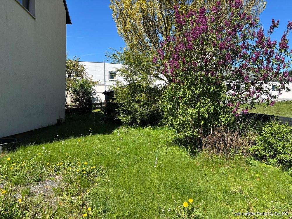 Immobilie in Naila - Naturnahes Wohnen: Attraktives Zweifamilienhaus bei Naila mit idyllischem Umfeld - Bild 18