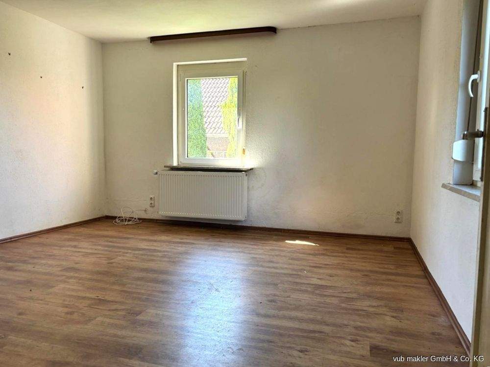 Immobilie in Naila - Naturnahes Wohnen: Attraktives Zweifamilienhaus bei Naila mit idyllischem Umfeld - Bild 6