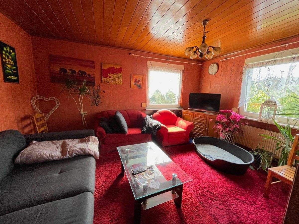 Immobilie in Dietzhölztal - Ewersbach: Charmantes Einfamilienhaus mit großem Garten - Bild 10