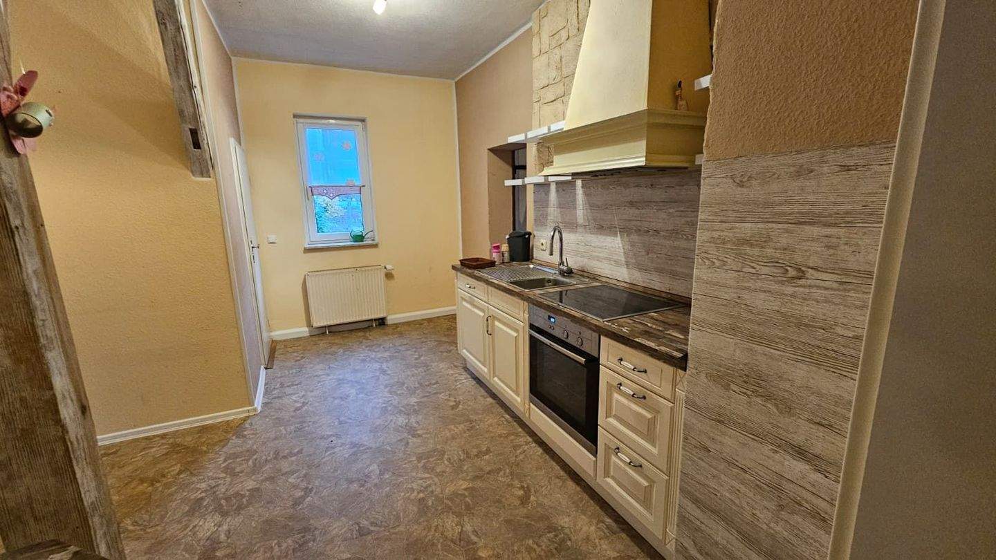 Immobilie in Frankenblick - Liebevoll gestaltete Doppelhaushälfte mit Einliegerwohnung in der Gemeinde Frankenblick OT Rauenstein - Bild 7